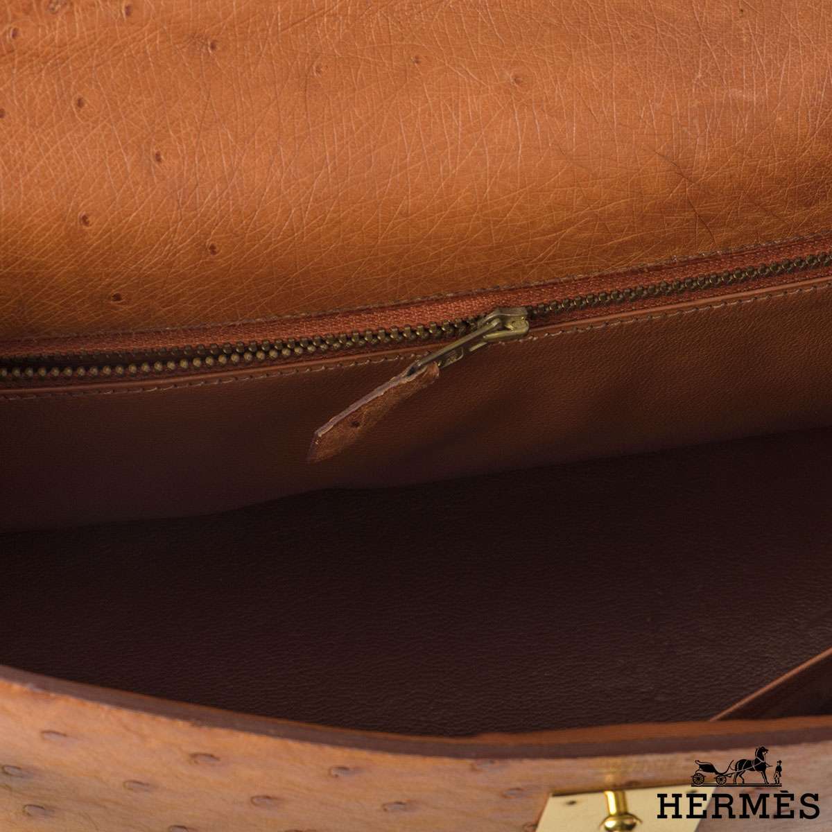 Hermès Kelly 32 Ostrich Leather – l'Étoile de Saint Honoré